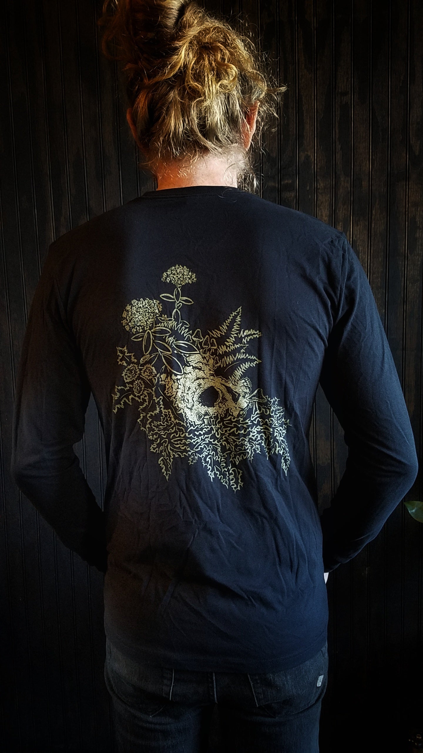 Hidden Skull Long Sleeve T-Shirt - Recluse Roasting Project 